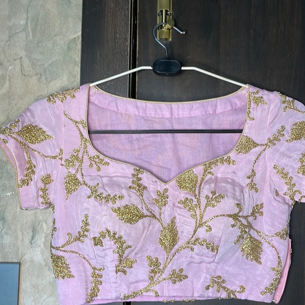 Embellished blouse - Picture 4 of 4